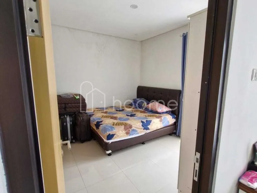 DIJUAL RUMAH SIAP HUNI DI METLAND TRANSYOGI CILEUNGSI BOGOR