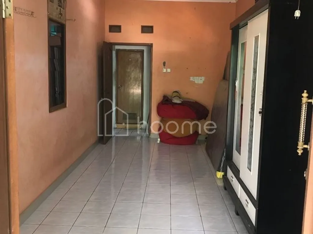 DIJUAL RUMAH 2 LANTAI DI CIRACAS JAKARTA TIMUR