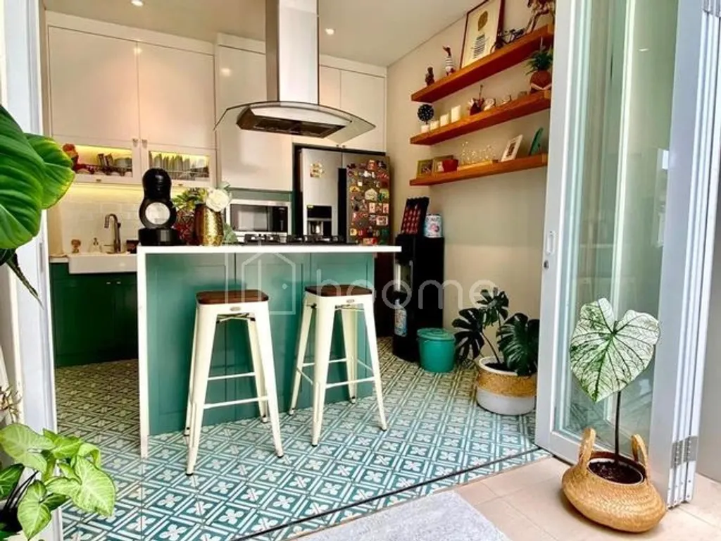 Dijual Cepat Rumah 2 Lantai Alana Boutique Town House SHM Jagakarsa