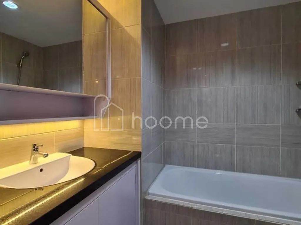 Jual Cepat Apartemen Vasanta Tower Botan Furnished Near Bandara Halim