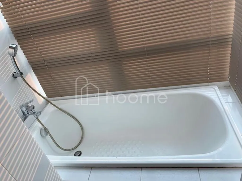 Jual Cepat Apartemen St Moritz 2+1BR Dekat Ke Universitas Budi Luhur