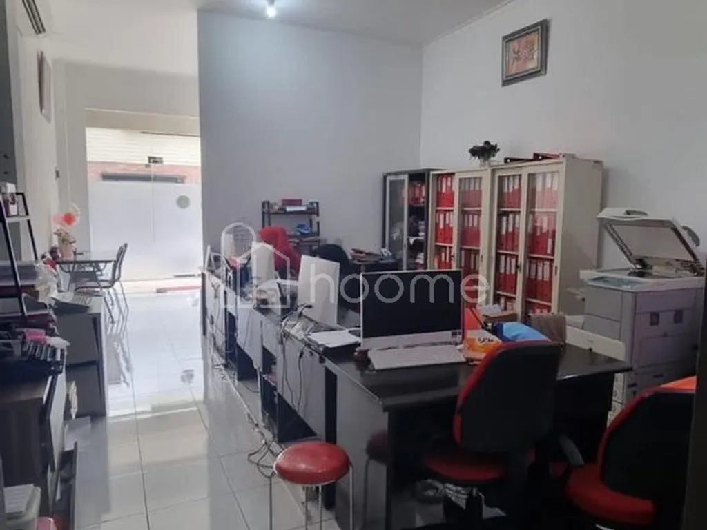 Dijual Ruko HGB Golden 8 2 Lantai UF Cocok Untuk Usaha - Unit Hook