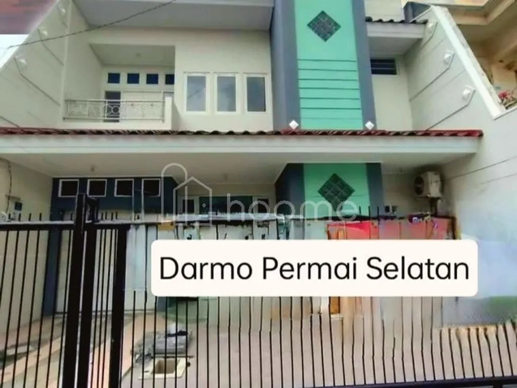 JUAL CEPAT RUMAH SIAP HUNI 2LANTAI DARMO PERMAI SELATAN DPS