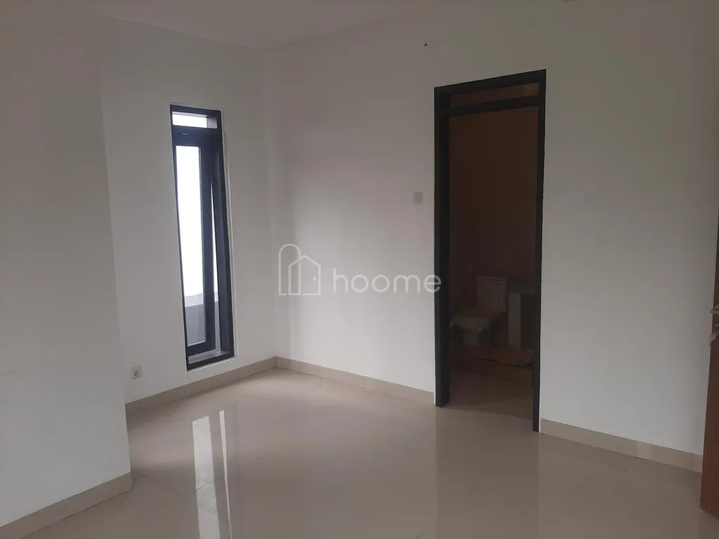 Rumah 2 Lantai Asri dan Nyaman di Pasirsalam Sayap Buah Batu