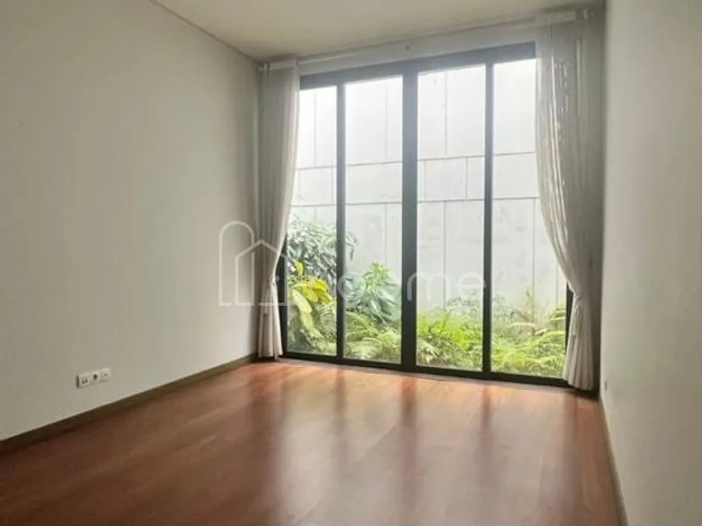 Rumah untuk dijual di Navapark, Cluster Lakewood