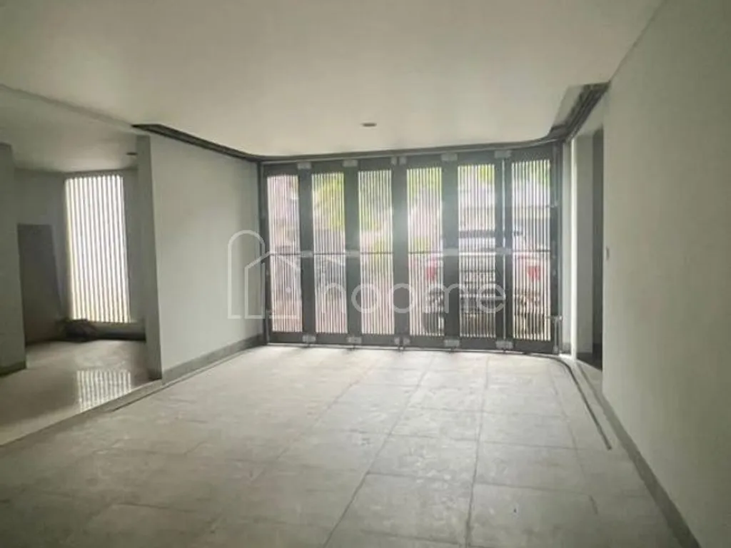 Rumah untuk dijual di Navapark, Cluster Lakewood