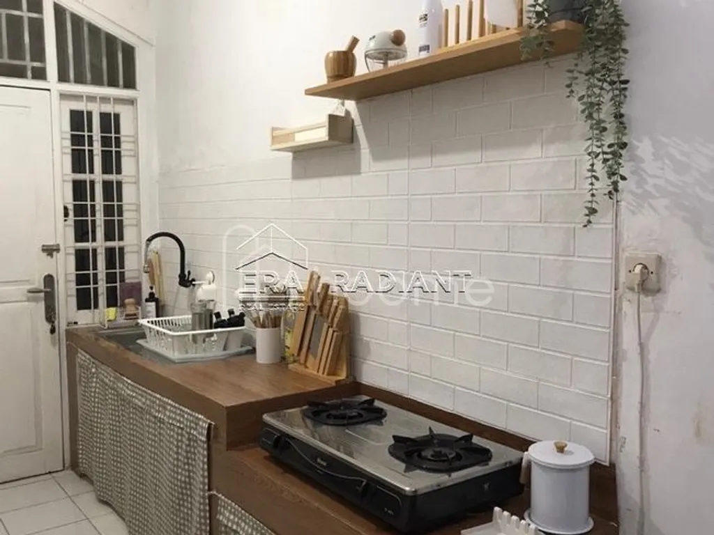 Rumah Dijual di Bintaro Sektor 5, Perkici, Siap Huni