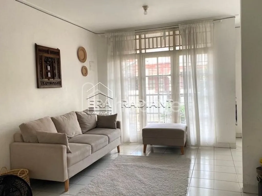 Rumah Dijual di Bintaro Sektor 5, Perkici, Siap Huni