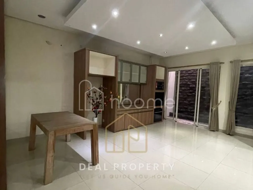 Jual murah Rumah PIK Cluster Garden House full furnish SHM siap pakai