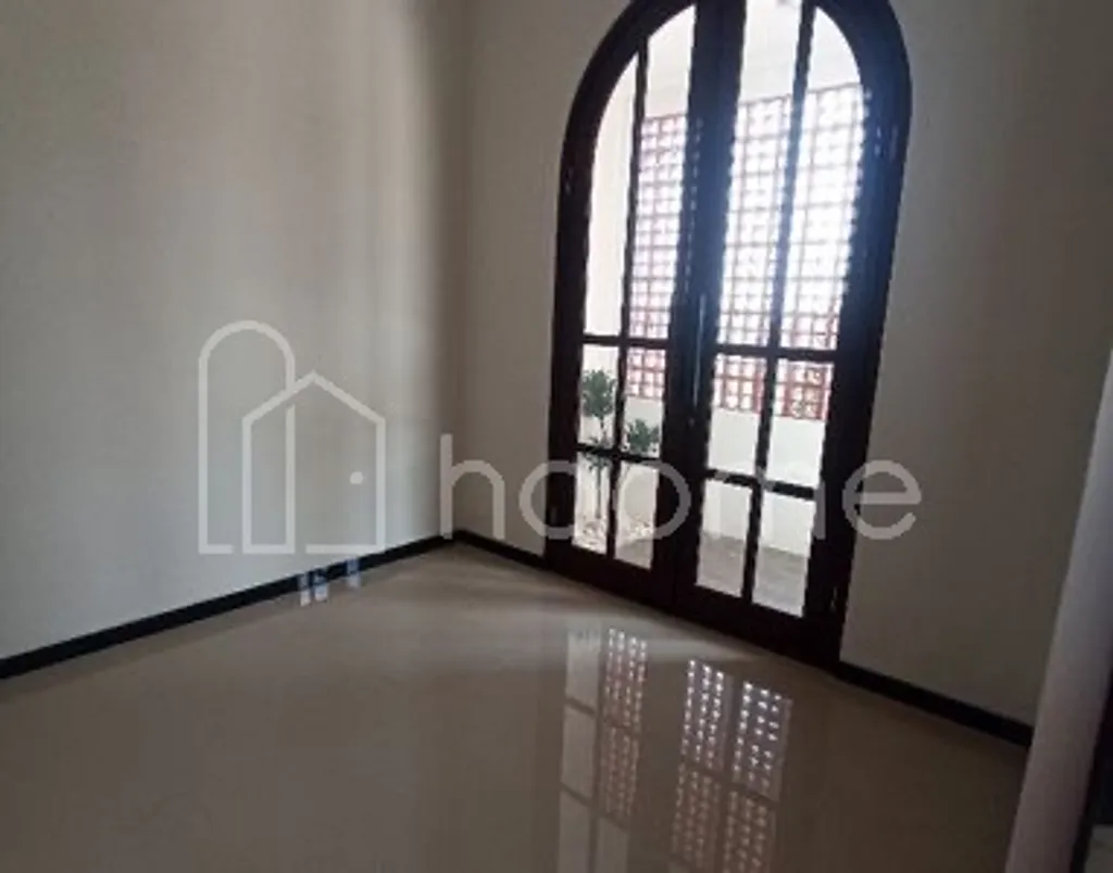 Rumah 2 lantai mewah dekat kota wisata batu