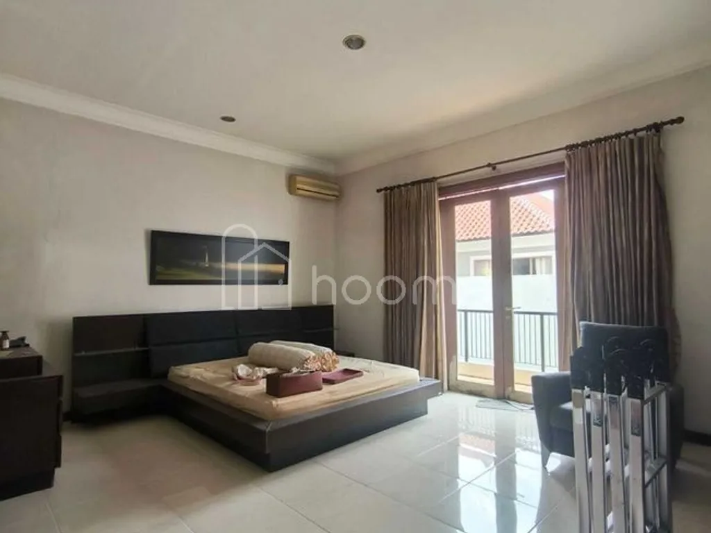 HITUNG TANAH RUMAH GRAHA FAMILY BLOK N DKT PAKUWON