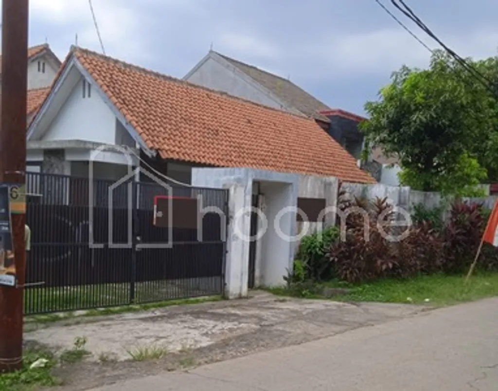 DIJUAL RUMAH DI KOMPLEK IPTN CIMANGGIS DEPOK
