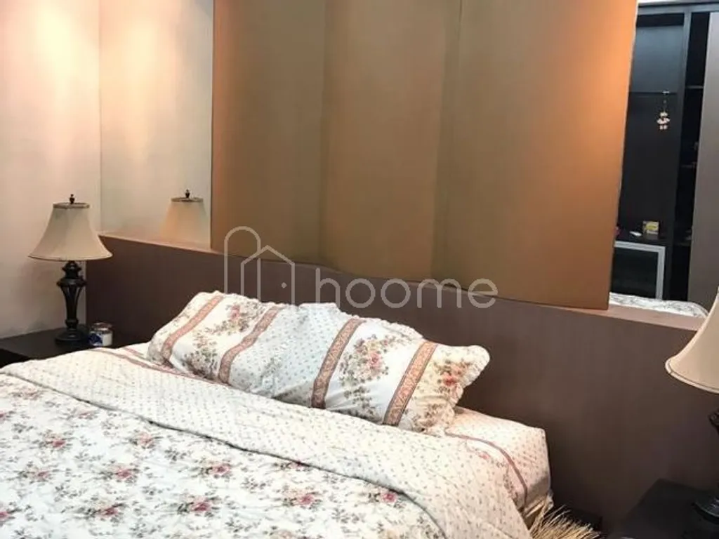 Dijual Cepat Apartemen Cosmo Mansion 1 BR Full Furnished dekat Thamrin