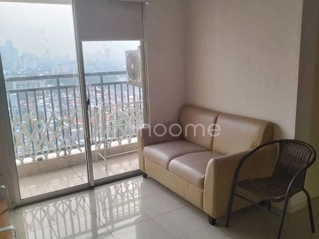 Jual Apartemen Cosmo Terrace 2 BR Semi Furnished Near MRT Bundaran HI