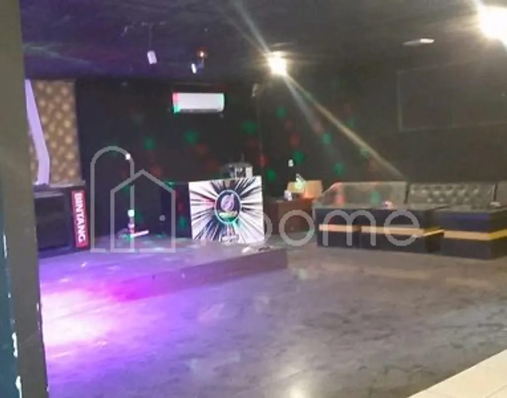 JUAL CEPAT BANGUNAN KOMERSIAL RAYA KARTINI