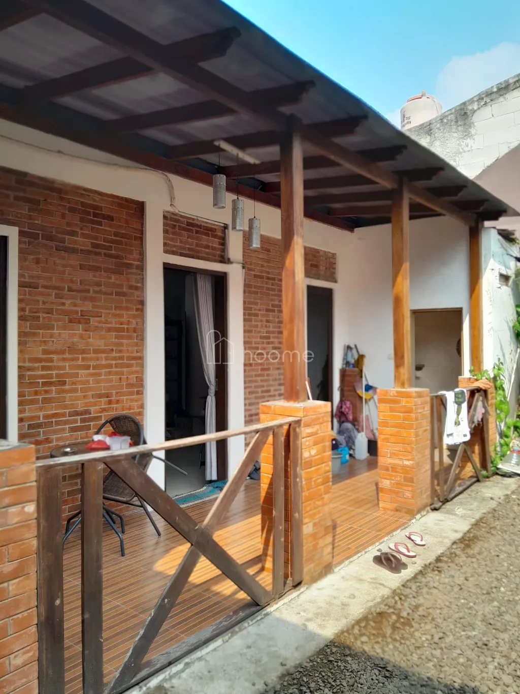 Dijual Rumah Siap Huni Dekat GT Cimanggis — foto 1 dari 4