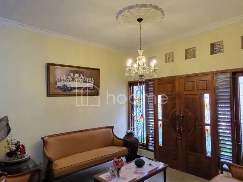 Rumah Banyak Kamar Cocok Kost-kostan di Seturan dkt Kampus YKPN, UPN