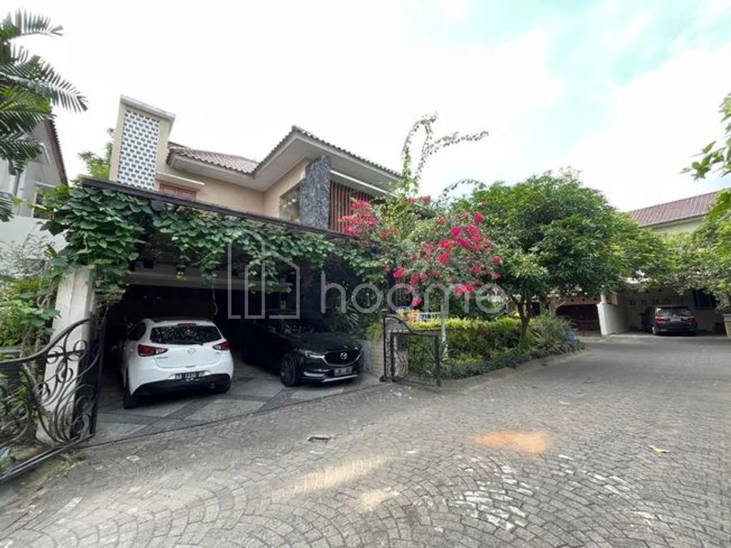 Rumah Mewah Nyaman Maksimal dekat Kampus STPN Kedinasan