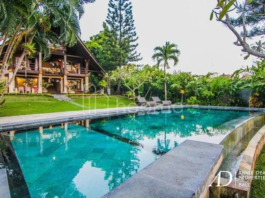 FREEHOLD TROPICAL DESIGN 5-BEDROOM IN BATU BOLONG CANGGU