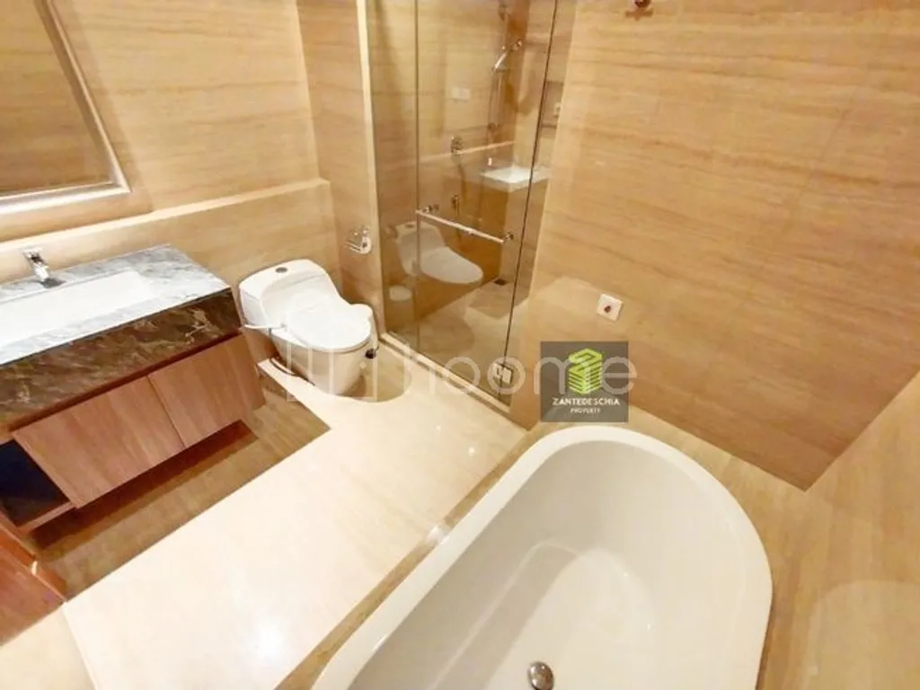 For Rent 3 Bedroom Private Lift South Hills Kuningan Jakarta