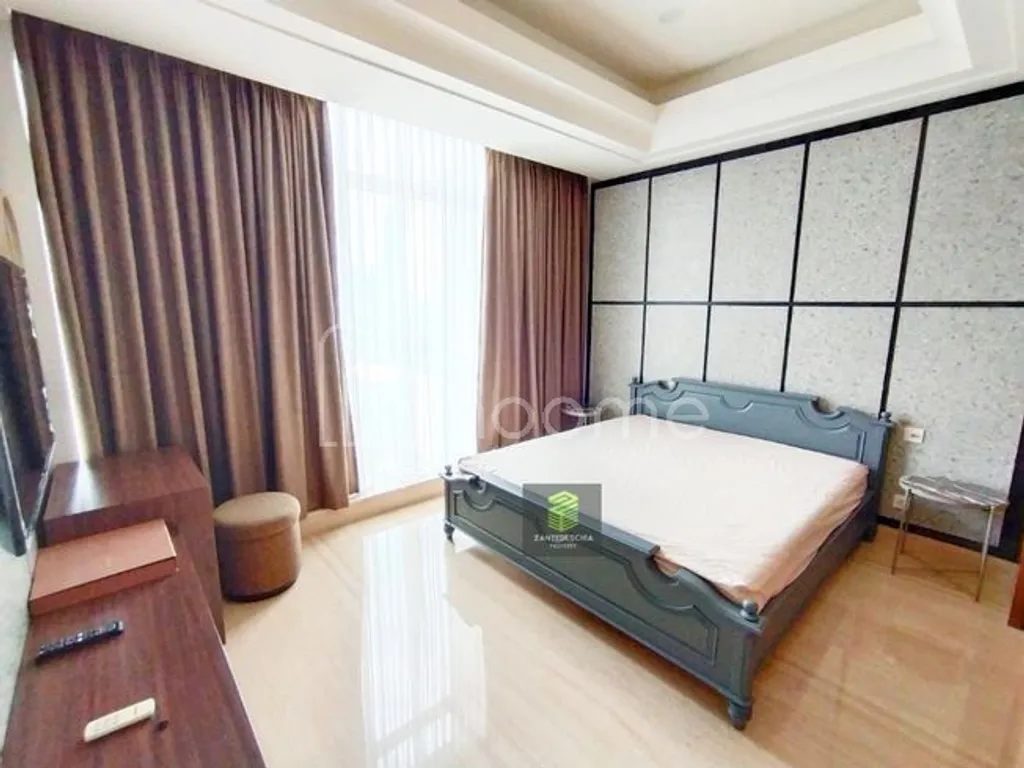 For Rent 3 Bedroom Private Lift South Hills Kuningan Jakarta