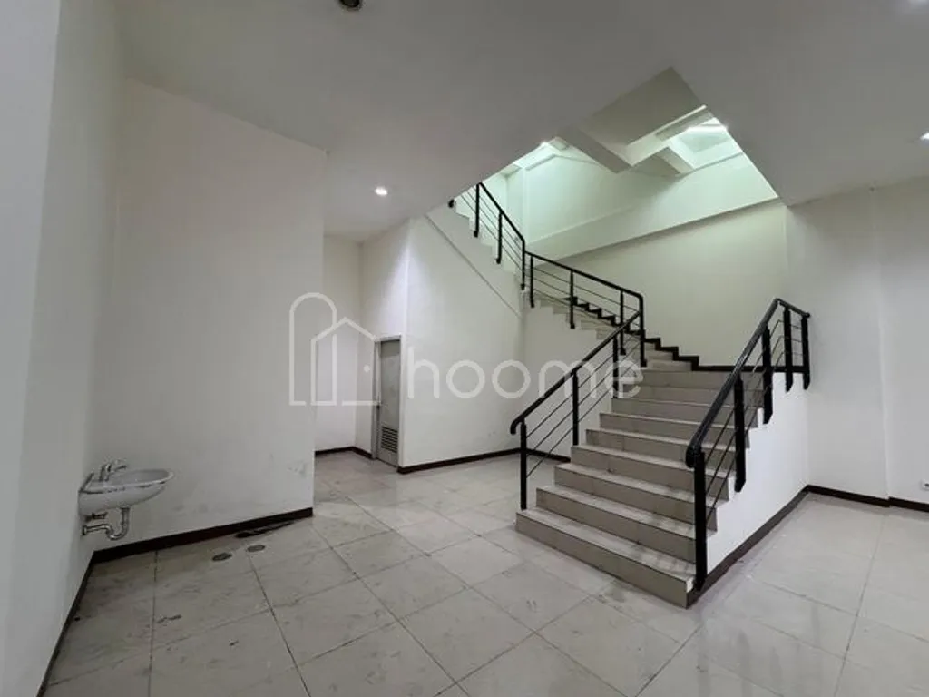 Sewa ruko tangerang tangcity mall hadap jalan raya BPJS BTN Samsat