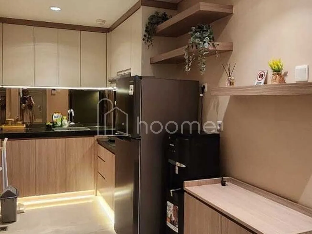 DIjual MURAH FURNISH siap huni bagus di Landmark Apartement
