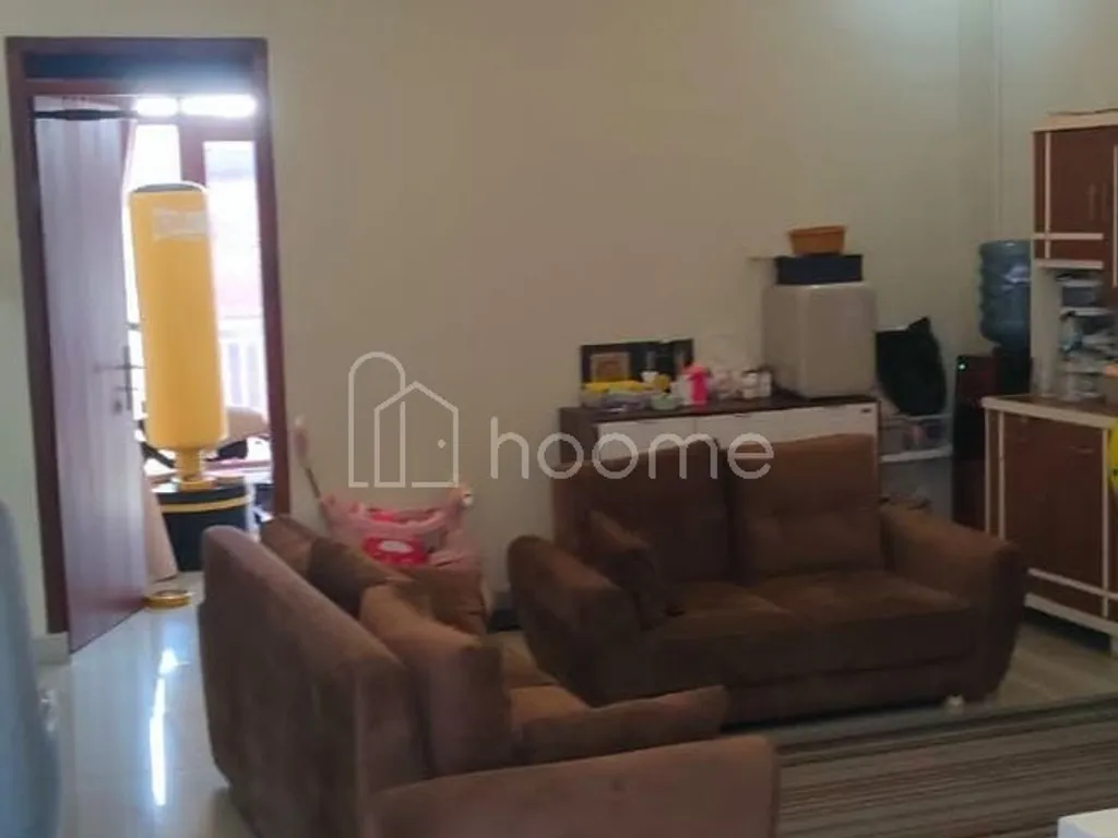 Dijual Rumah murah harga pasaran di Komplek Gumuruh