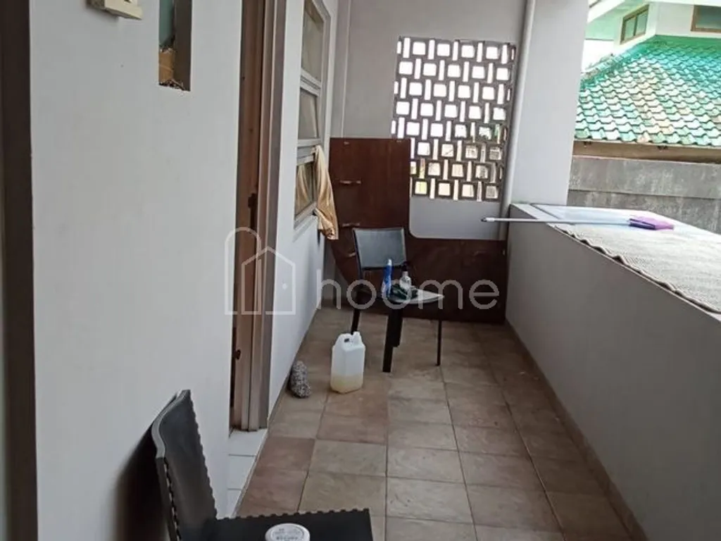 rumah bagus untuk invesatasi cigadung cocok untuk kost / kantor