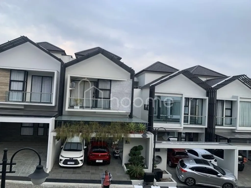 Rumah mewah cantik dibawah harga pasar di komplek pondok hijau