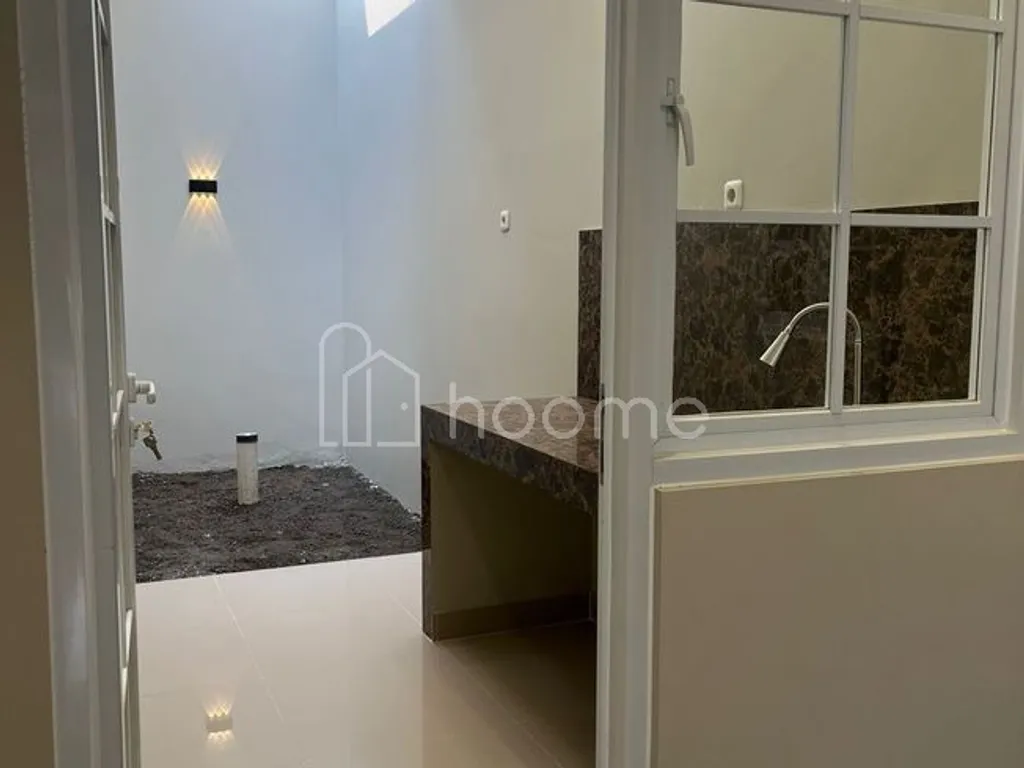 Rumah baru bandung arcamanik cisaranten 4 kamar