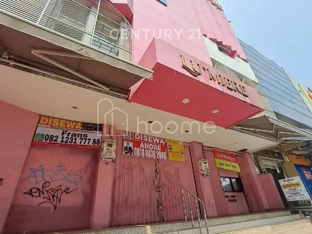 Sewa Ruko Panglima Polim, Gandeng 3, Ada Basement, Jalan Utama!