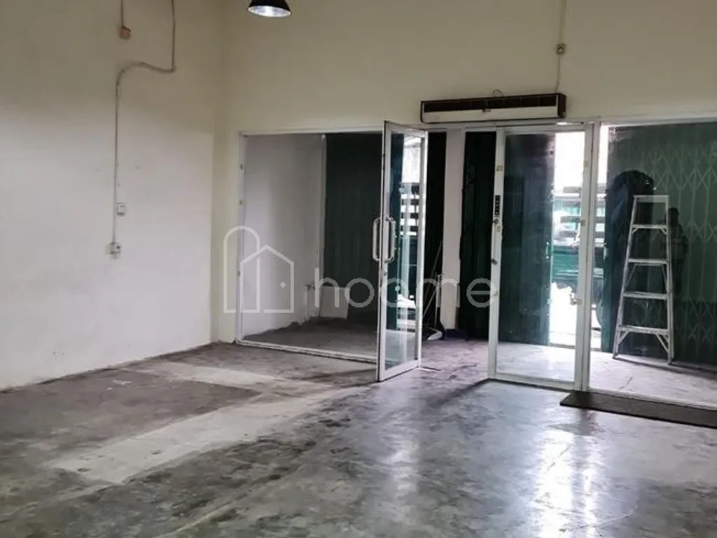 Disewakan Ruko Luas 96 Pinggir Jalan Raya Duren Sawit Pondok Bambu