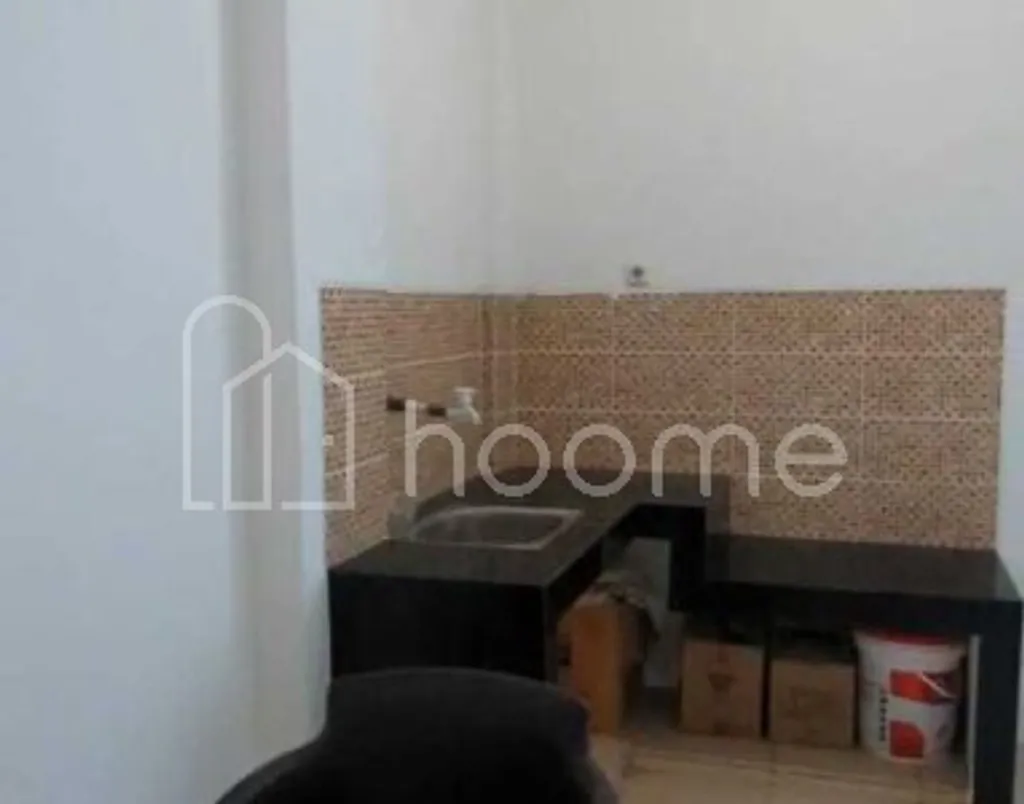 Disewa Ruko 3 Lantai Berlokasi Strategis di Harapan Indah Bekasi