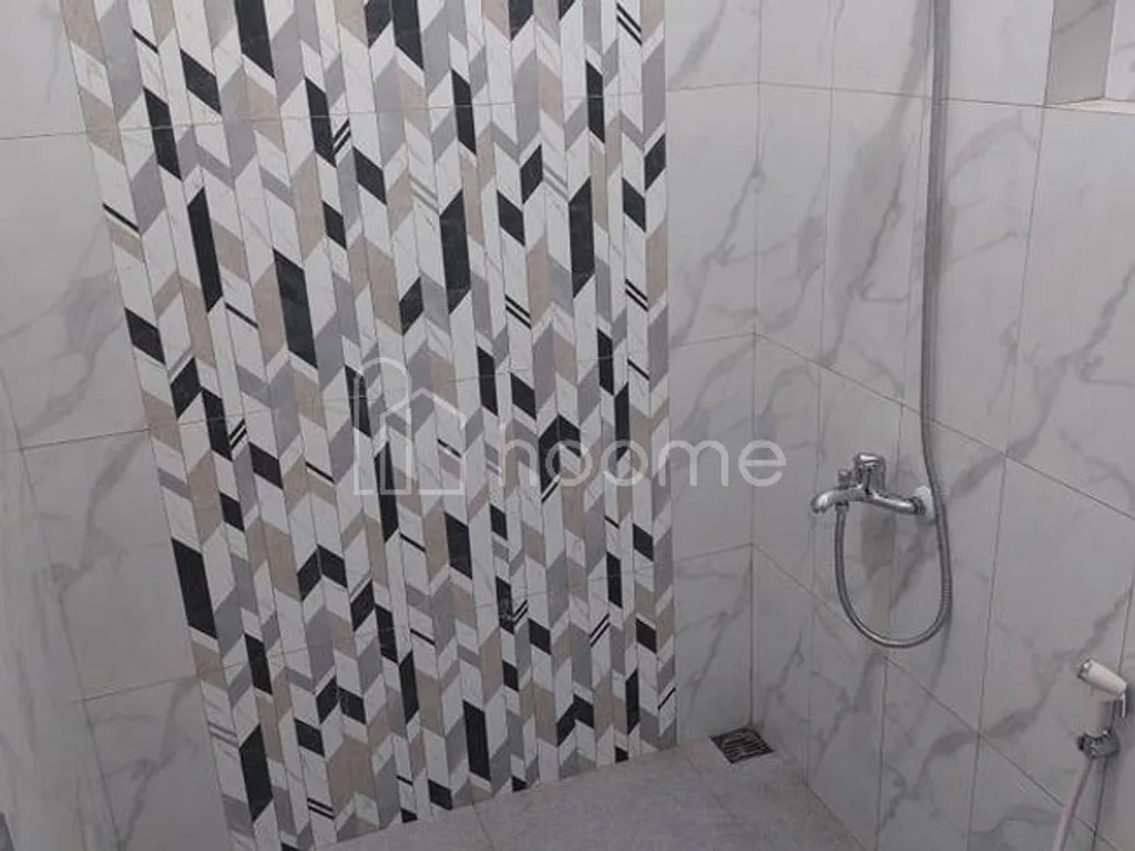 Rumah Baru 1,5 Lantai Di Margahayu metro soekarnohatta