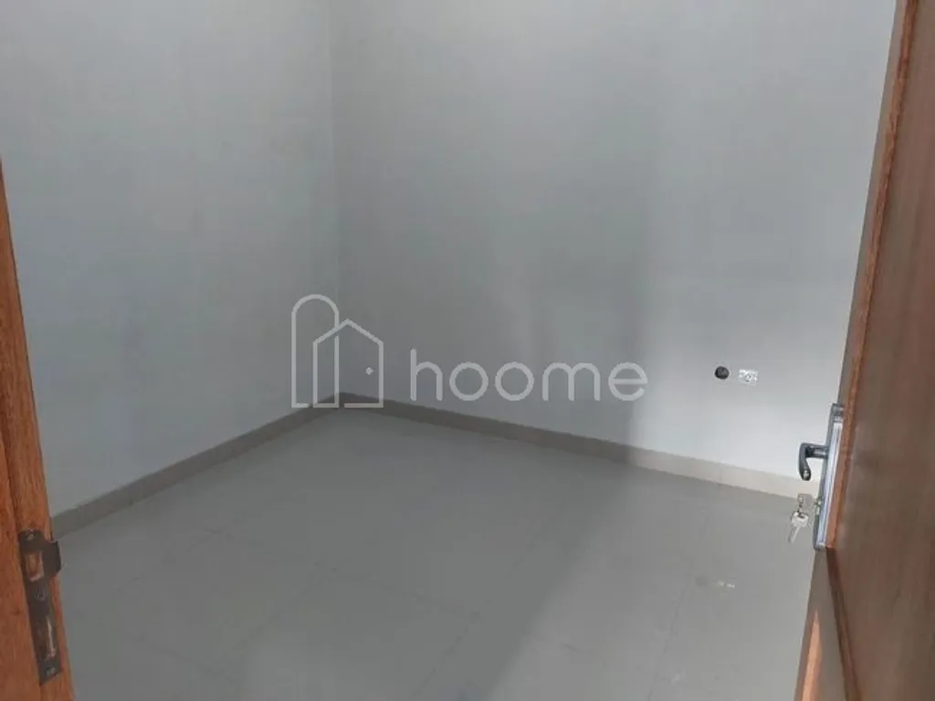 Rumah Baru 1,5 Lantai Di Margahayu metro soekarnohatta