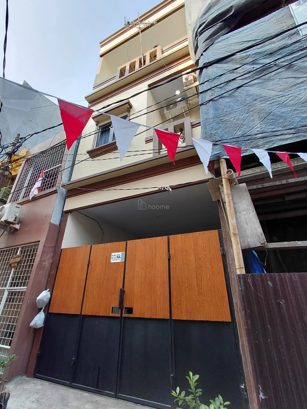 Dijual Rumah Baru Bangun 4KT 4KM 189m² Luas di Lokasi Strategis, Siap Huni!