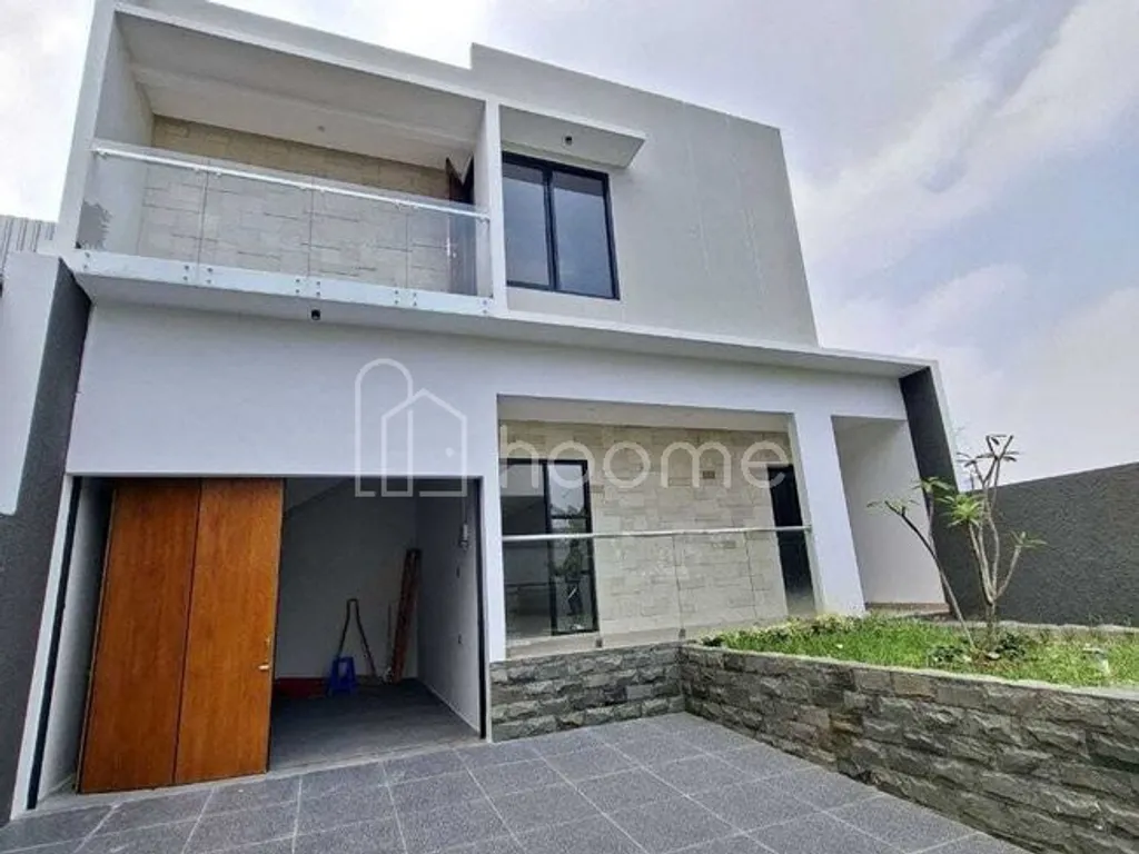 Rumah mewah murah di setiabudi regency