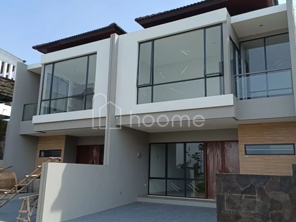 Rumah baru setraduta dekat ke akses tol pasteur