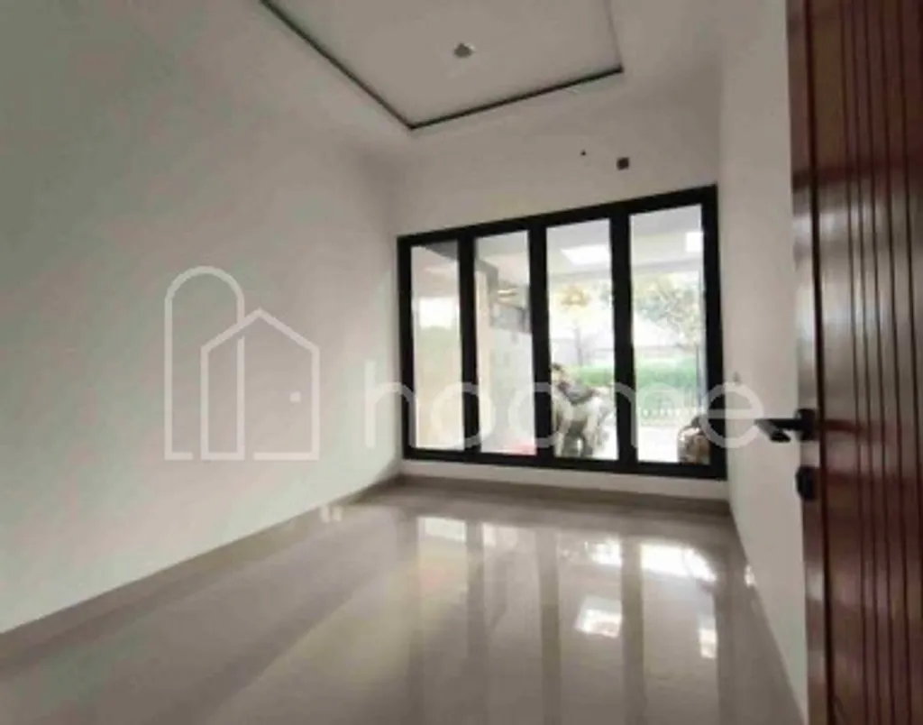 rumah mewah dijual diturangga dekat karawitan