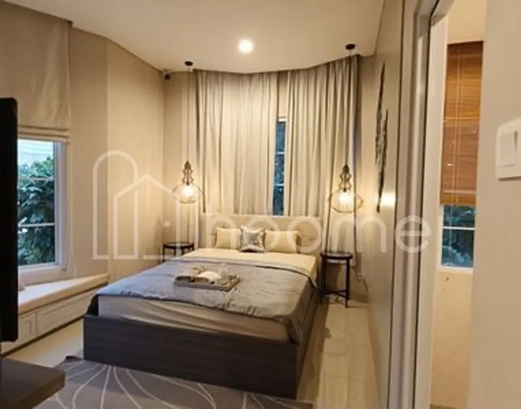 Dijual Rumah Posisi Hook dan Full Furnished di Gading Serpong