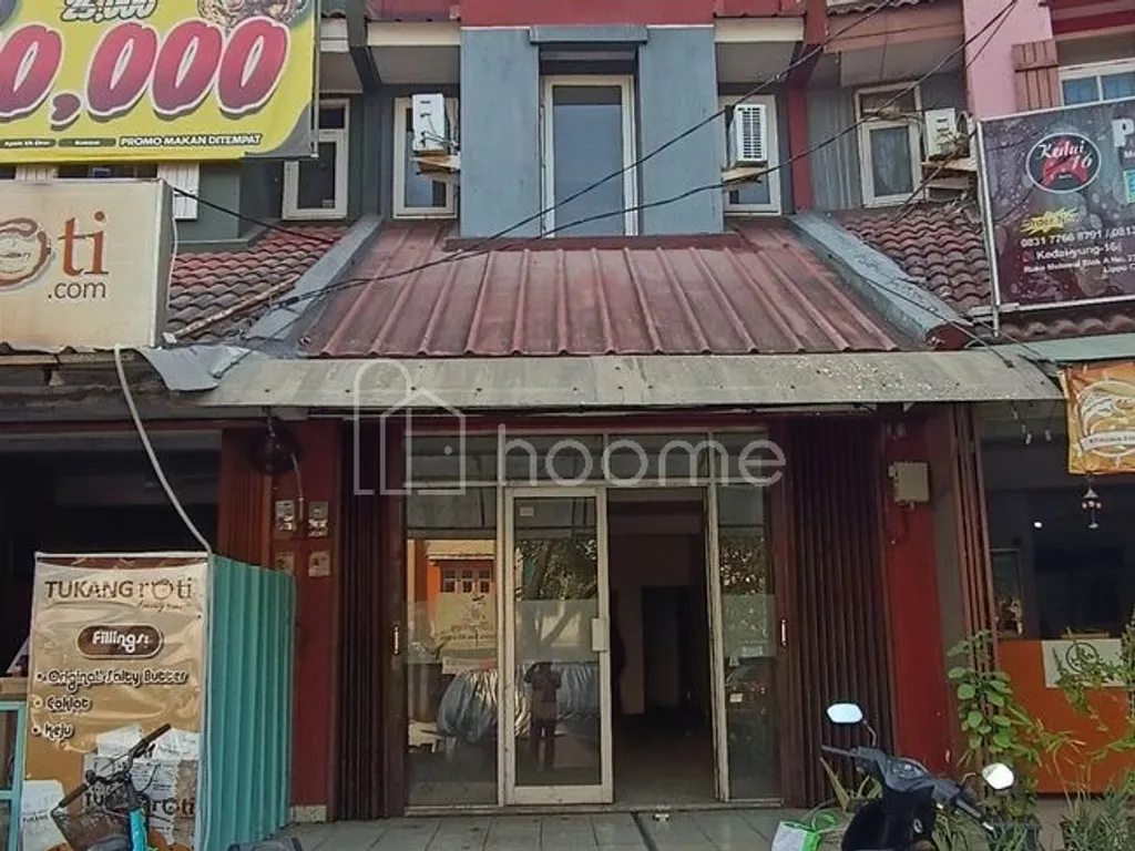 Ruko lembah hijau Lippo Cikarang, sudah renovasi siap pakai