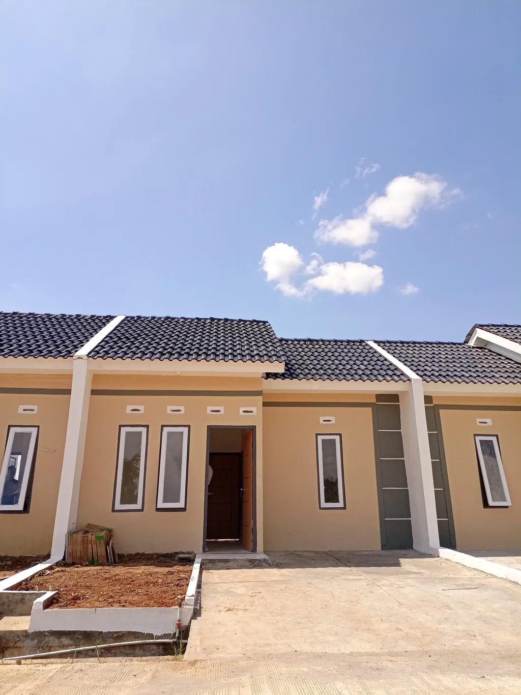 Rumah Dekat Serpong BSD Cicilan Flat Flat