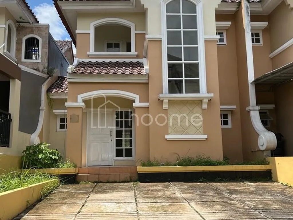 Rumah 2 lantai lokasi paling strategis di kota Samarinda