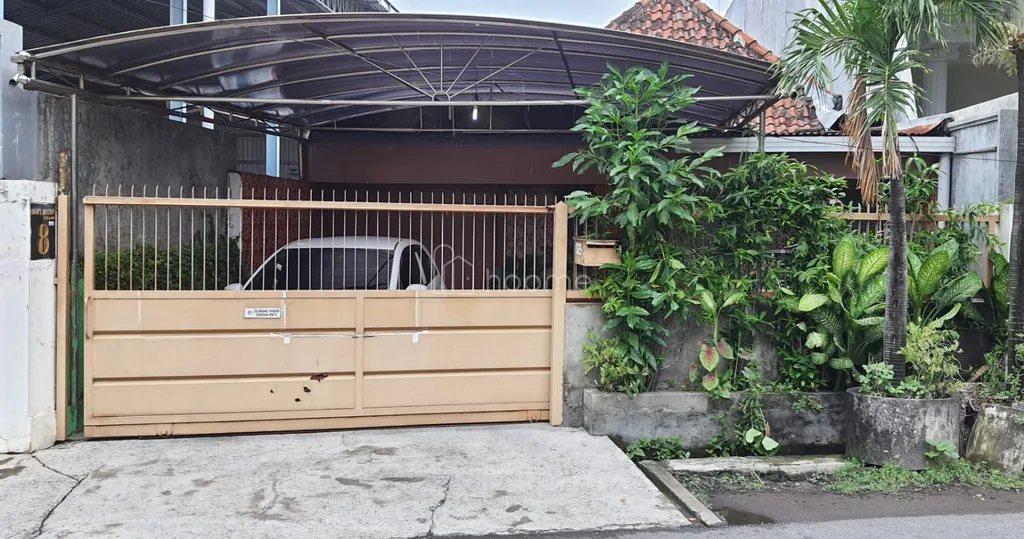 TURUN HARGA !!! RUMAH HITUNG TANAH DI PLOSO BOGEN, Tambaksari, Surabaya, Jawa Timur