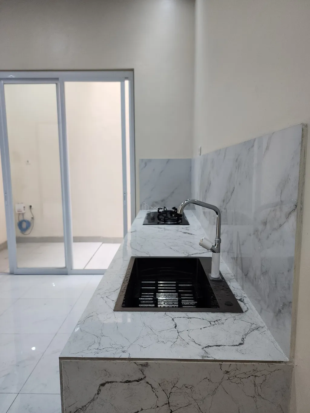 Dijual Rumah 2lantai Harga murah Di Pondok Gede Housing Bekasi