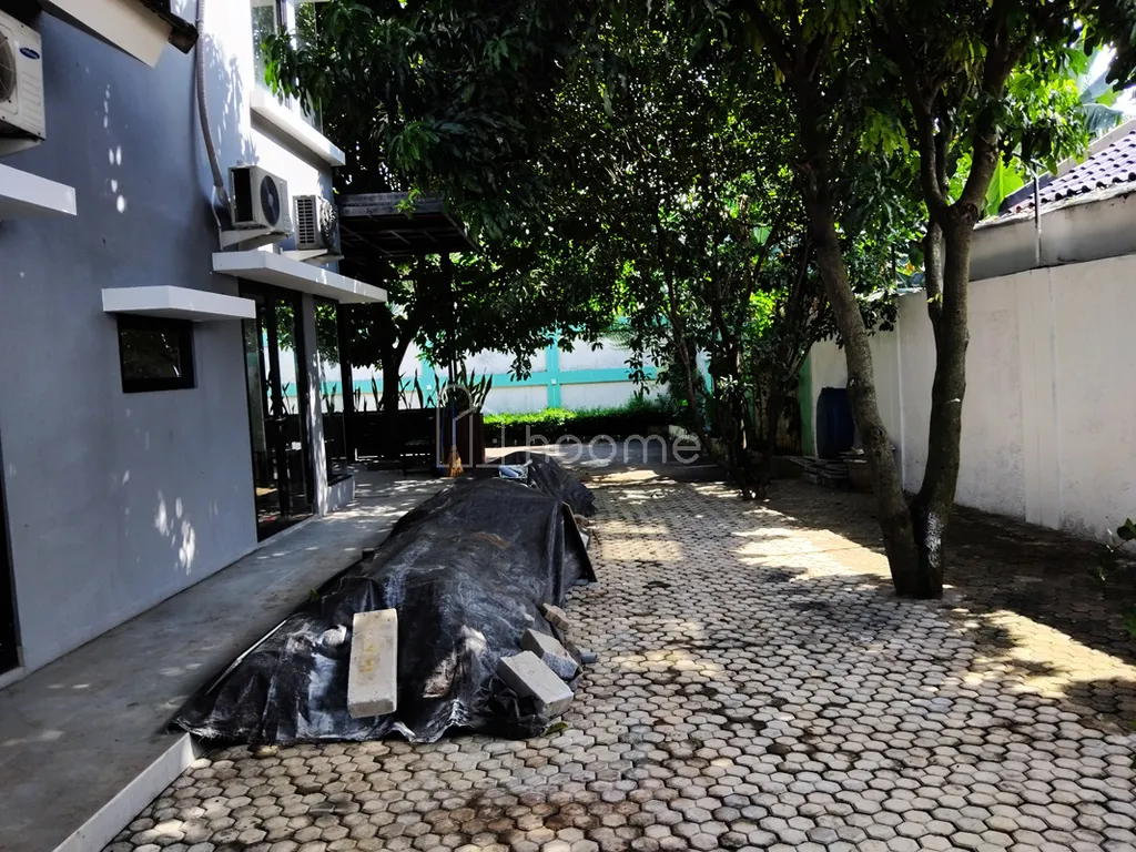 jual rumah siap huni bebas banjir baru di renovasi taman full ac gandul cinere