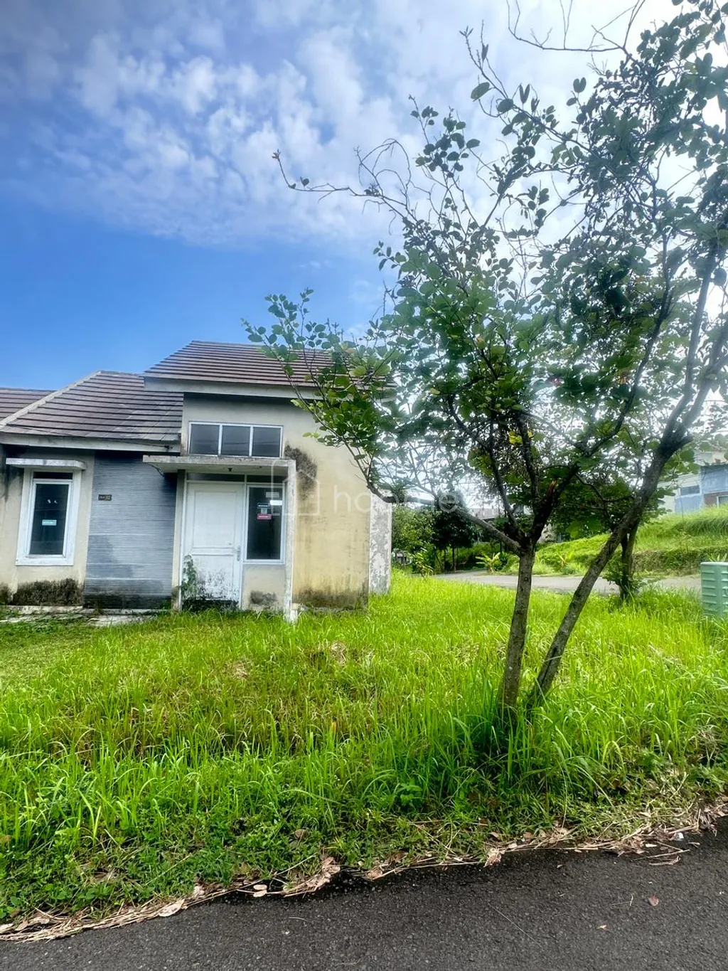 DIJUAL RUMAH MURAH HOOK STRATEGIS SIAP HUNI