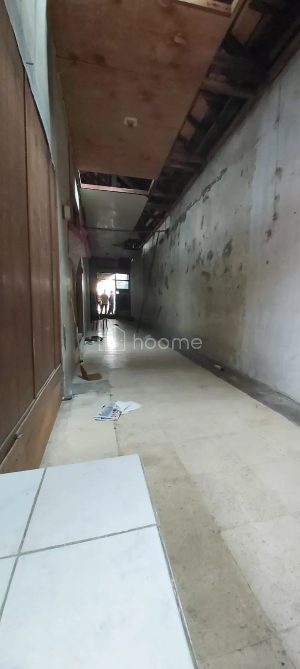 Jual Rumah Tua hitung tanah di daerah Mangga Besar sangat strategis