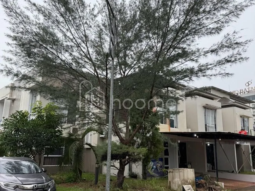 Dijual rumah Hook Royal Grande Batam Centre